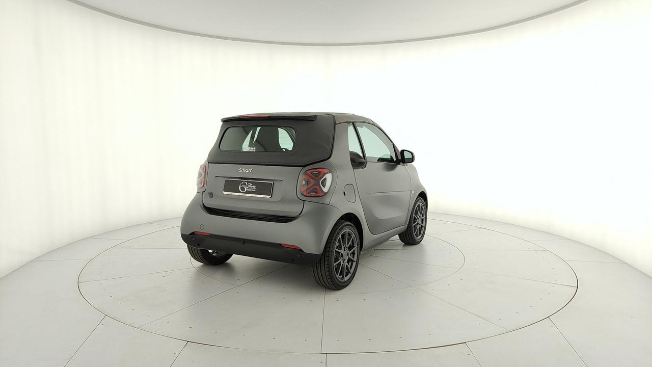 SMART Fortwo Cabrio eq suitegrey-grey 22kW