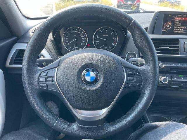 BMW 118 118d 5p. Urban