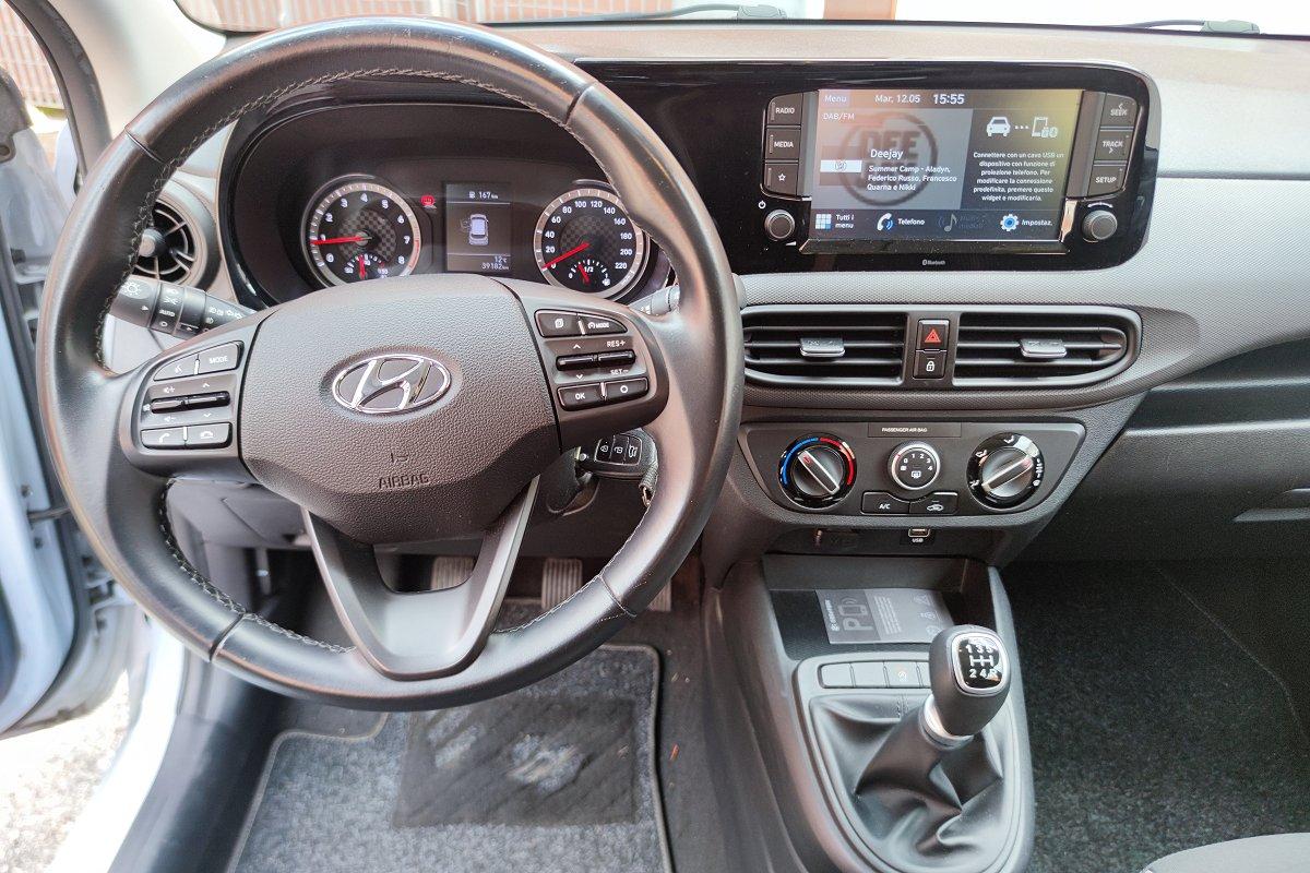 HYUNDAI i10 1.0 MPI Advanced