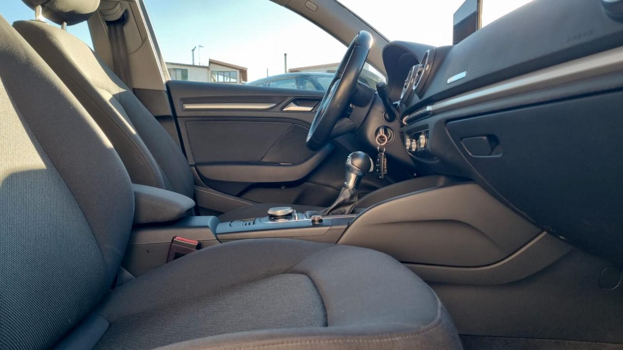 Audi A3 SPB 30 TDI S tronic 116 CV 85 KW