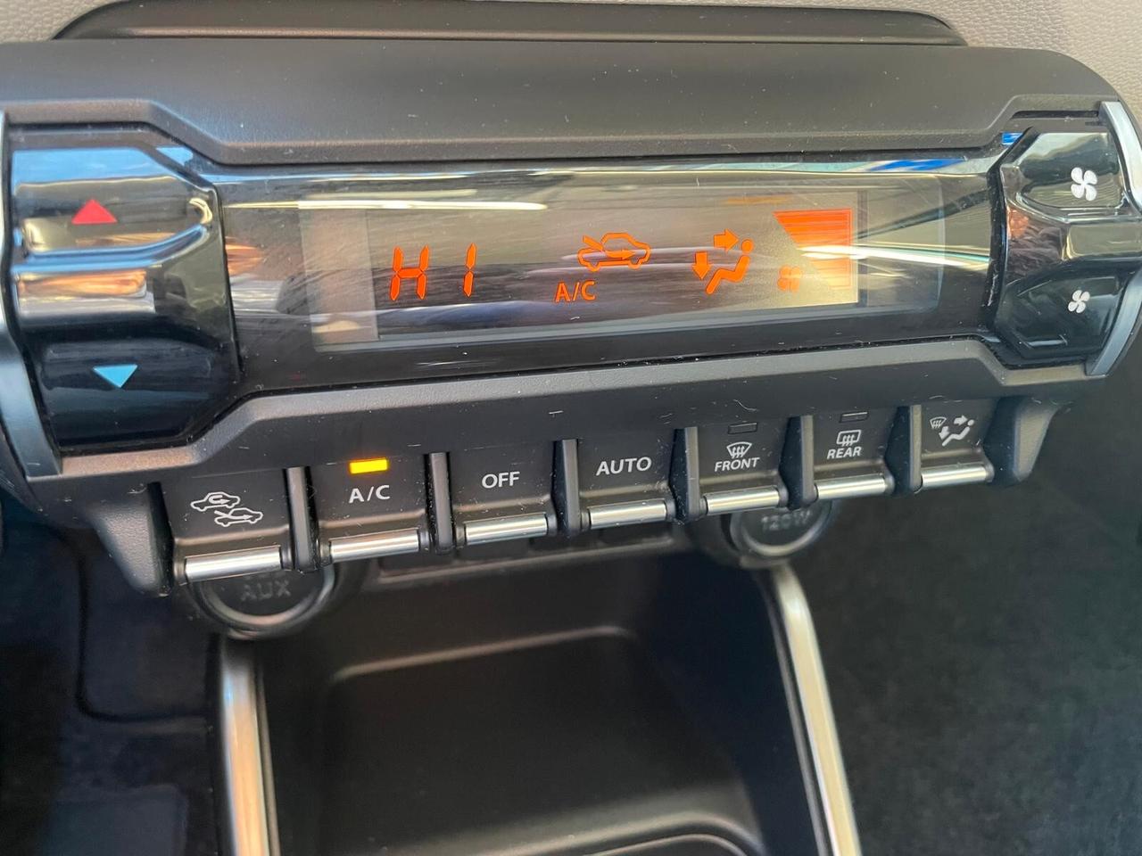 Suzuki Ignis 1.2 Dualjet Top