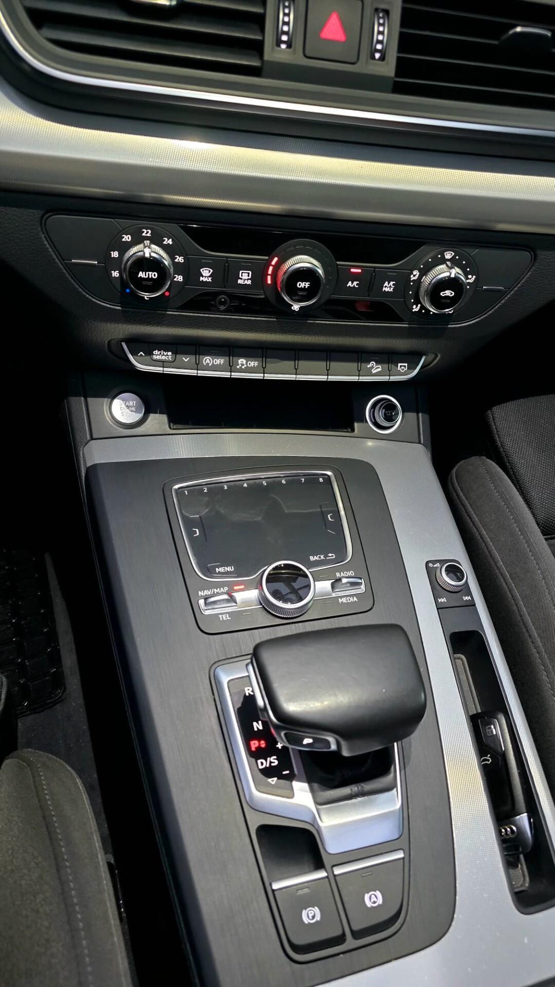 AUDI Q5 2.0 tdi 190cv SPORT Quattro S-TRONIC