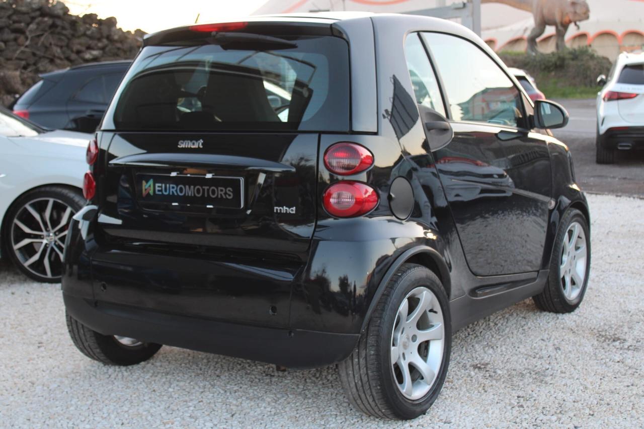 Smart ForTwo 1000 52 kW MHD coupé passion