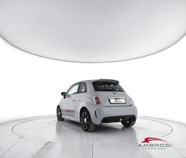 ABARTH 500 1.4 Turbo T-Jet Custom
