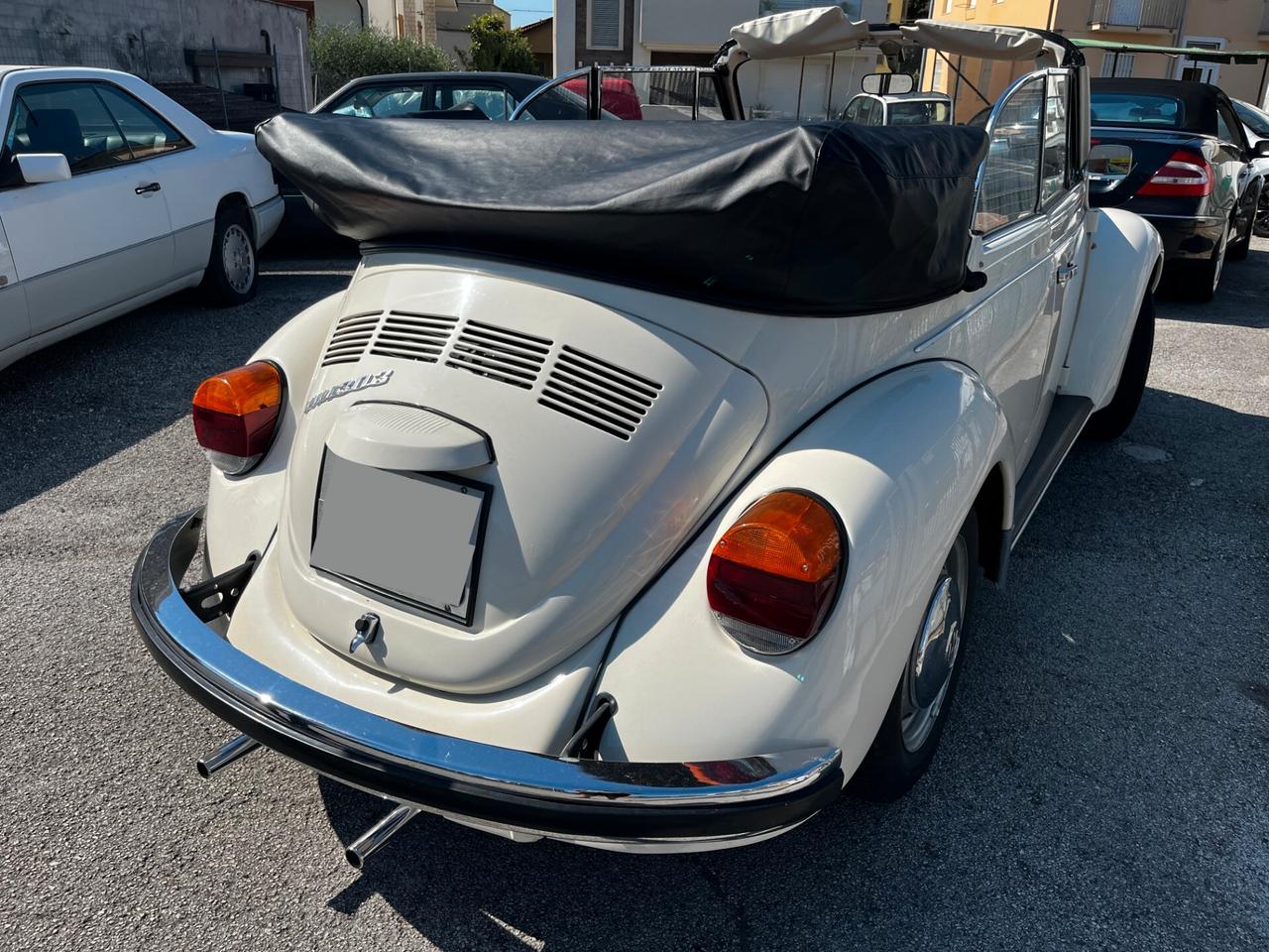 Volkswagen Maggiolino cabrio