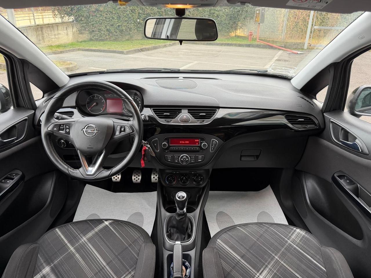 Opel Corsa 1.4 90CV GPL Tech 5 porte b-Color