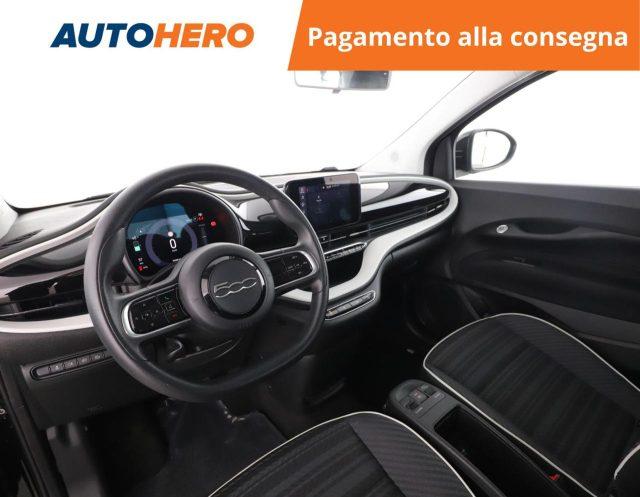 FIAT 500e Berlina 23,8 kWh Action
