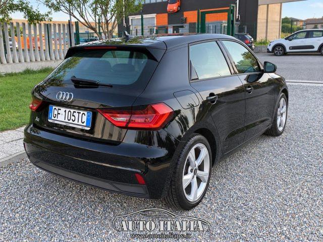 AUDI A1 SPB 25 TFSI Identity Black