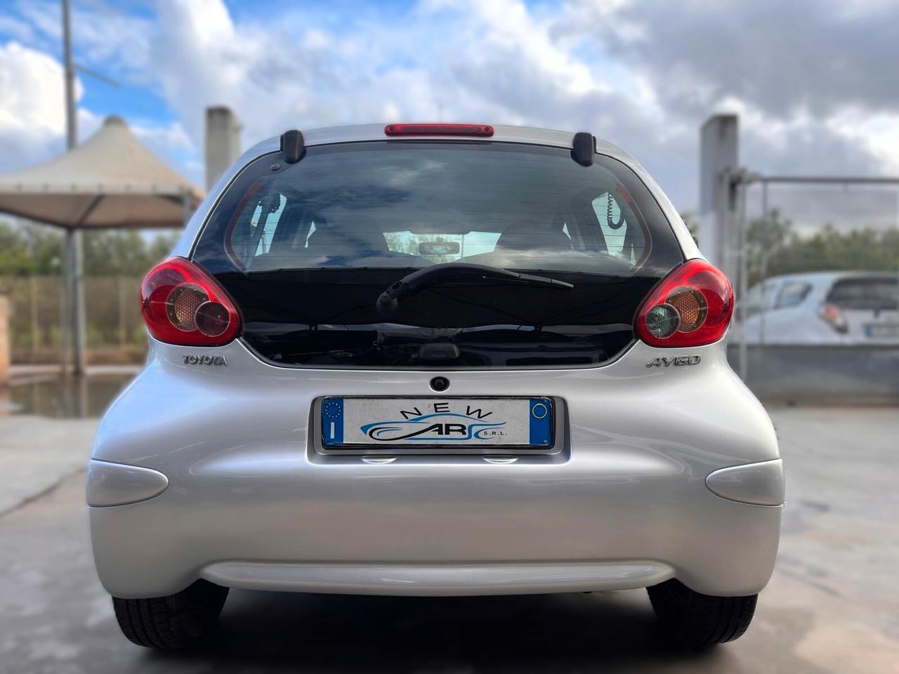 Toyota Aygo 1.0 benzina automatica