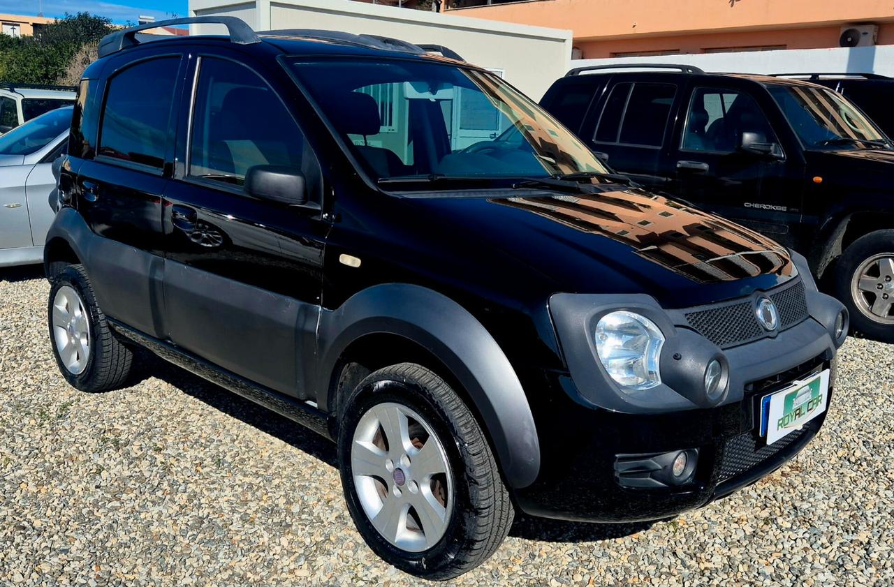 Fiat Panda 1.3 multijet 4x4 gancio traino