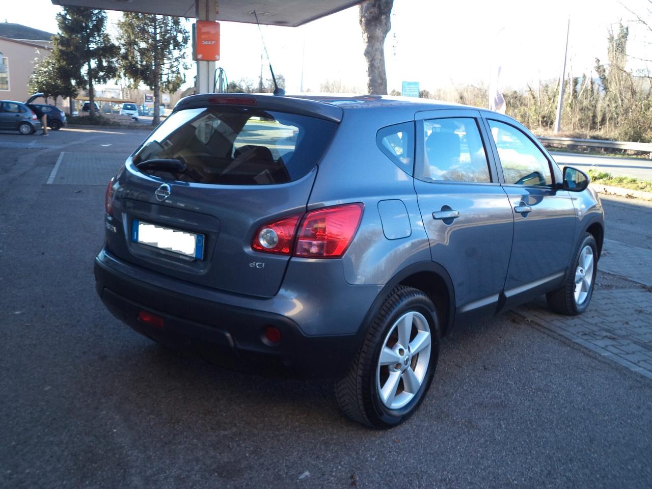 Nissan Qashqai 2.0 dCi DPF 4WD Acenta