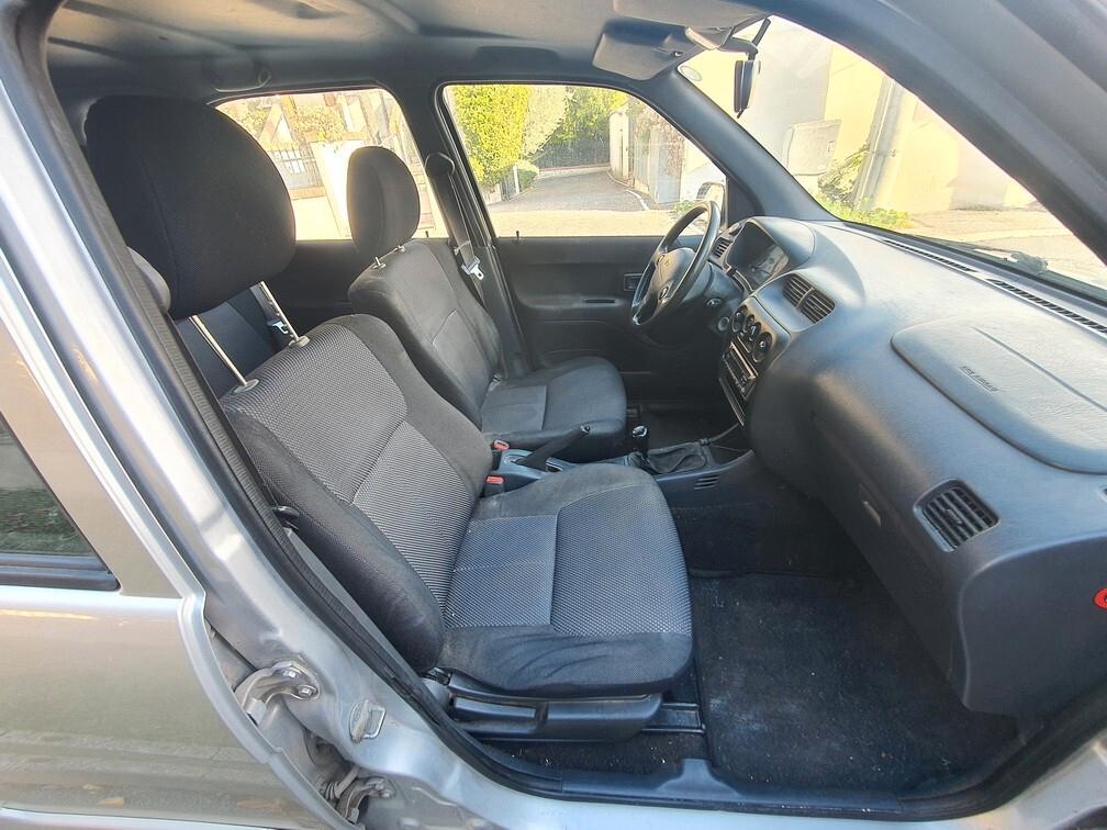 DAIHATSU TERIOS 1.3i 16V 4WD GPL