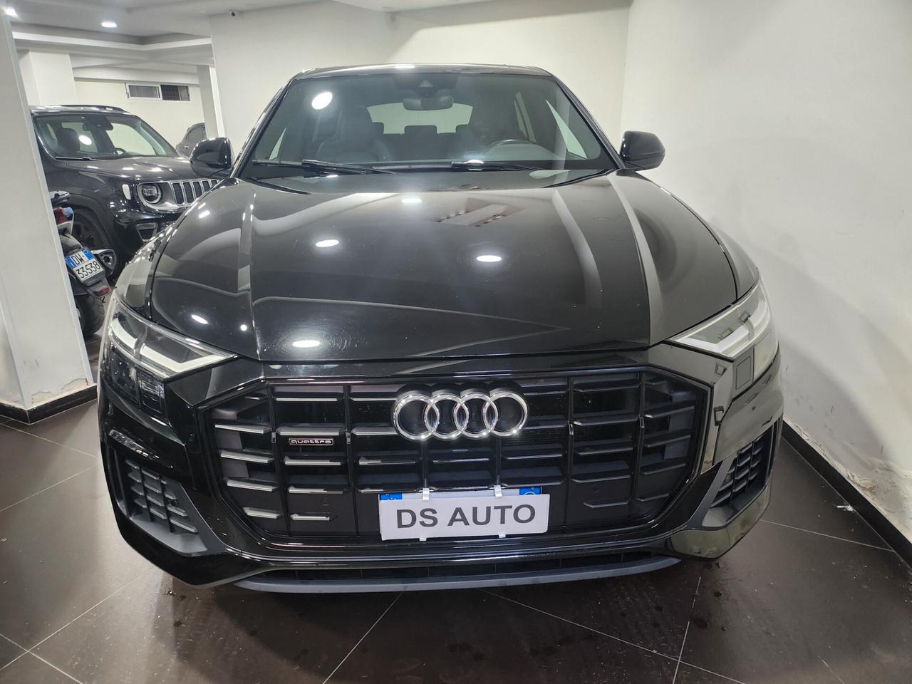 AUDI Q8 50 TDI 286 CV quattro 3x S-LINE PANO / 22" /SEDILI SPORTIVI