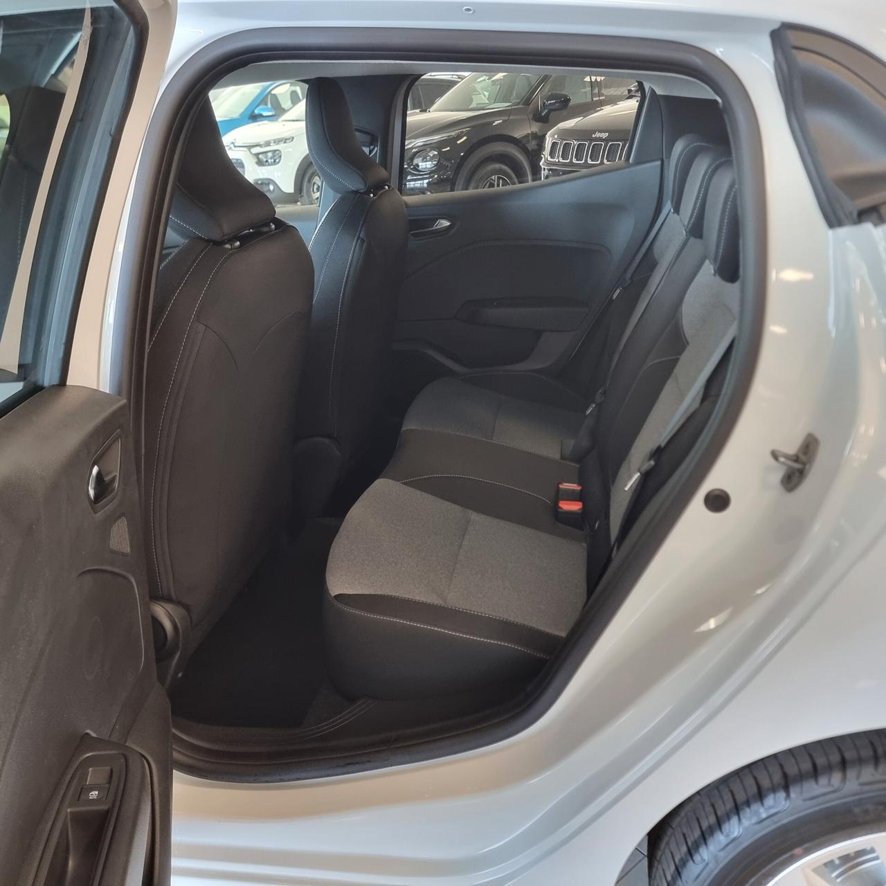 RENAULT CLIO EVOLUTION 1.5 dCi 100cv