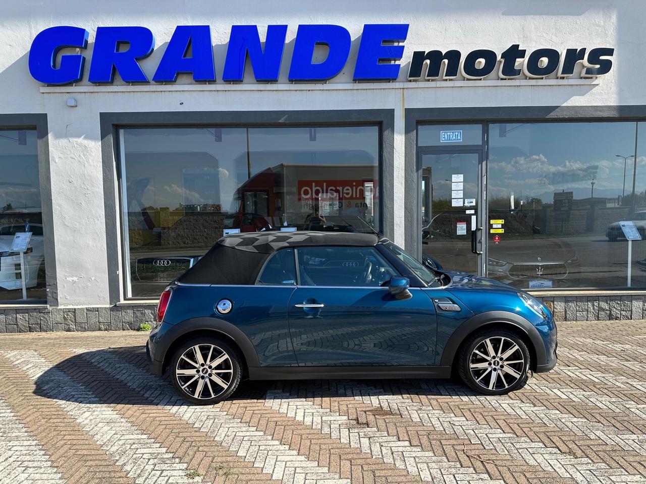 Mini Cabrio F57 2.0 Sidewalk auto Edizione Limitata *NO VINCOLI*