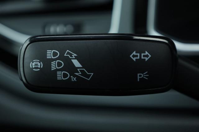 VOLKSWAGEN Taigo 1.0 TSI 115 CV R-Line