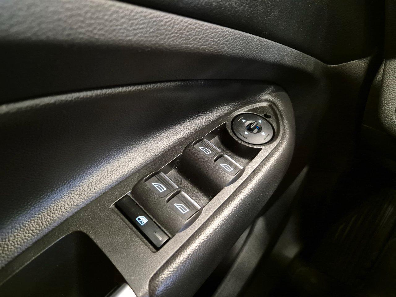 Ford Kuga 2.0 tdci Titanium 2wd 120cv - UNIPROPRIETARIO - Sens. Park. - Cruise/Lim