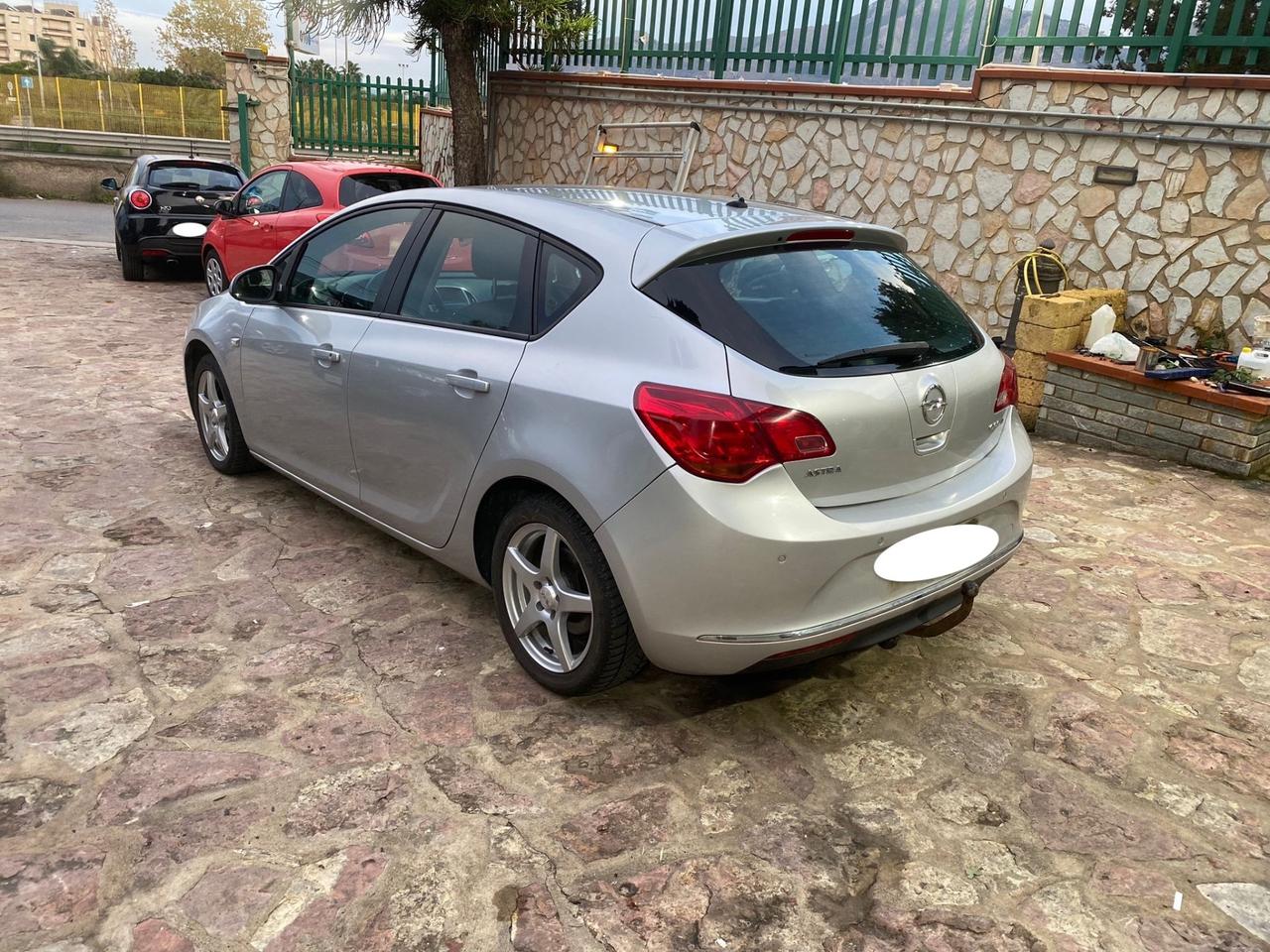 Opel Astra 1.3 CDTI 95CV Active