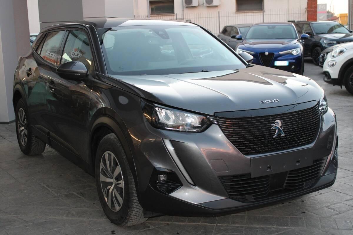 Peugeot 2008 1.2 puretech Active s&s 100cv Con NAVIGATORE
