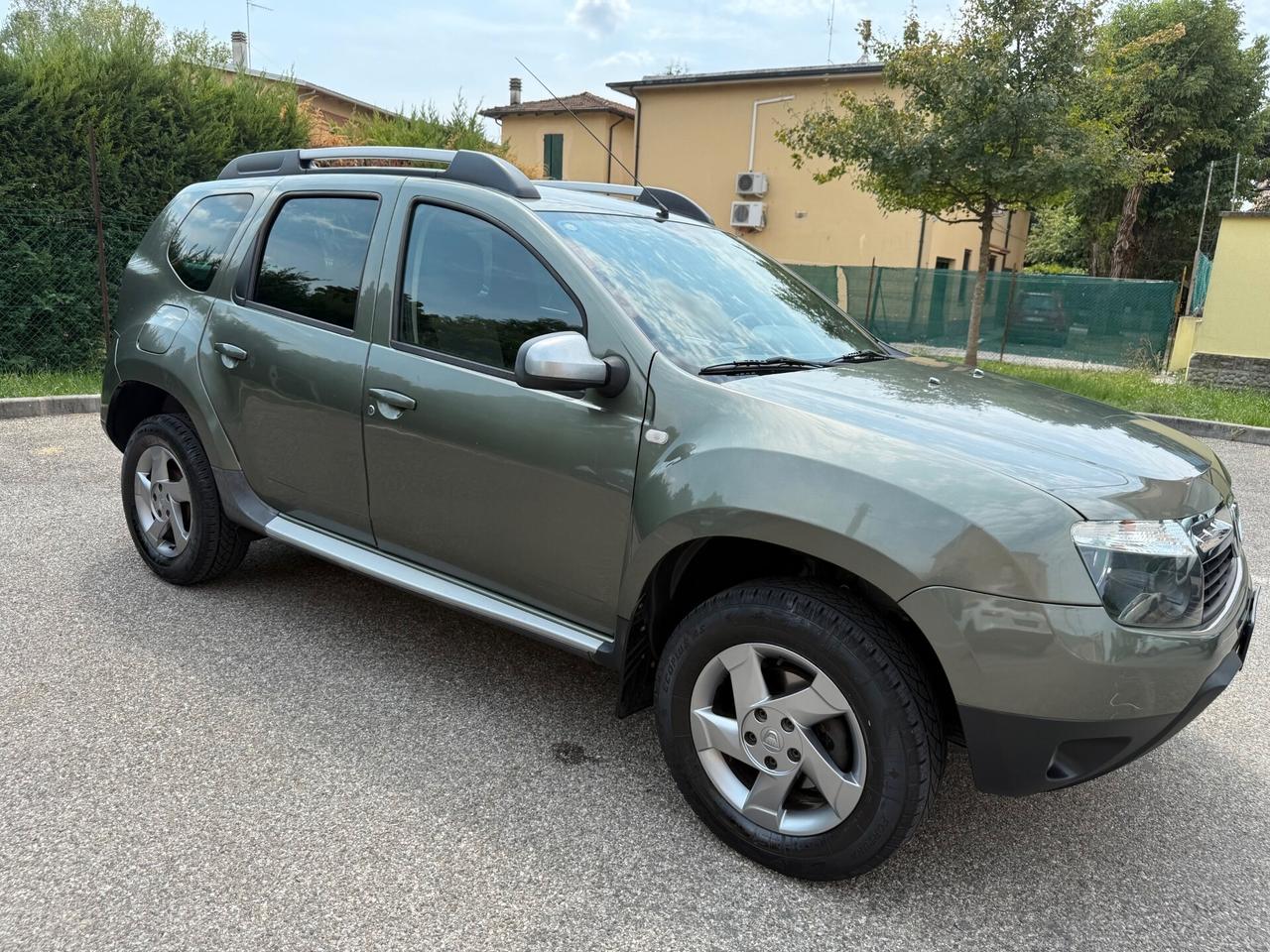 Dacia Duster 1.6 GPL - NEOP. - 12 MESI DI GARANZIA -