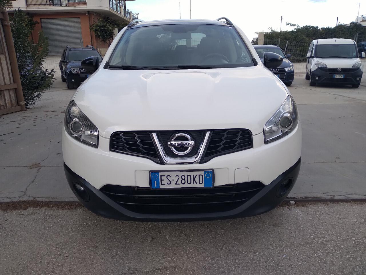 Nissan Qashqai+2 1.6 dCi Tekna 4x4 inseribile