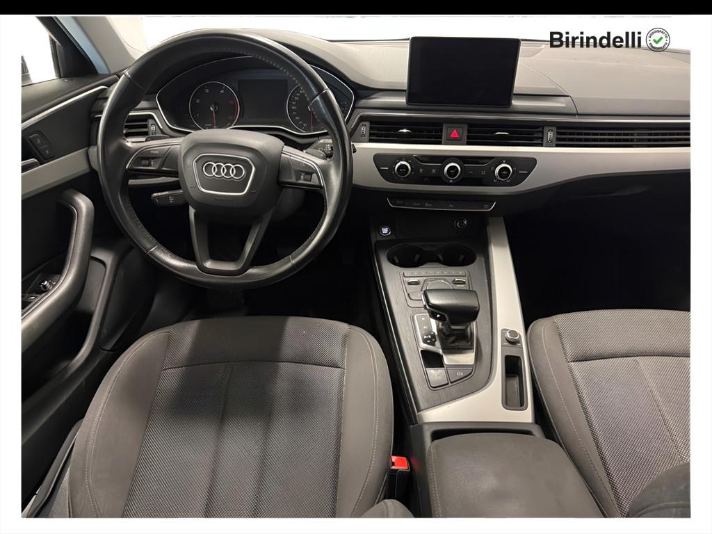 AUDI A4 5ª serie - A4 Avant 2.0 TDI 150 CV S tronic Design