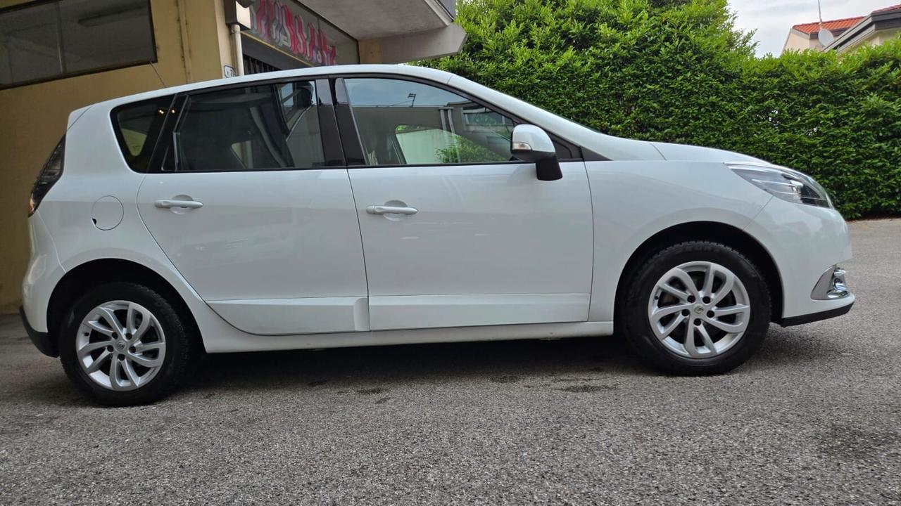 Renault Scenic Scénic XMod 1.5 dCi 110CV Start&Stop Energy