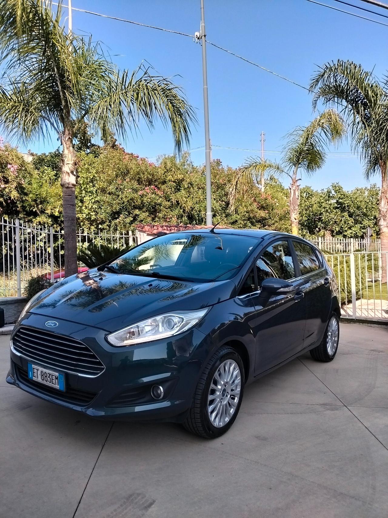 Ford Fiesta 1.5 TDCi 75CV 5 porte Titanium