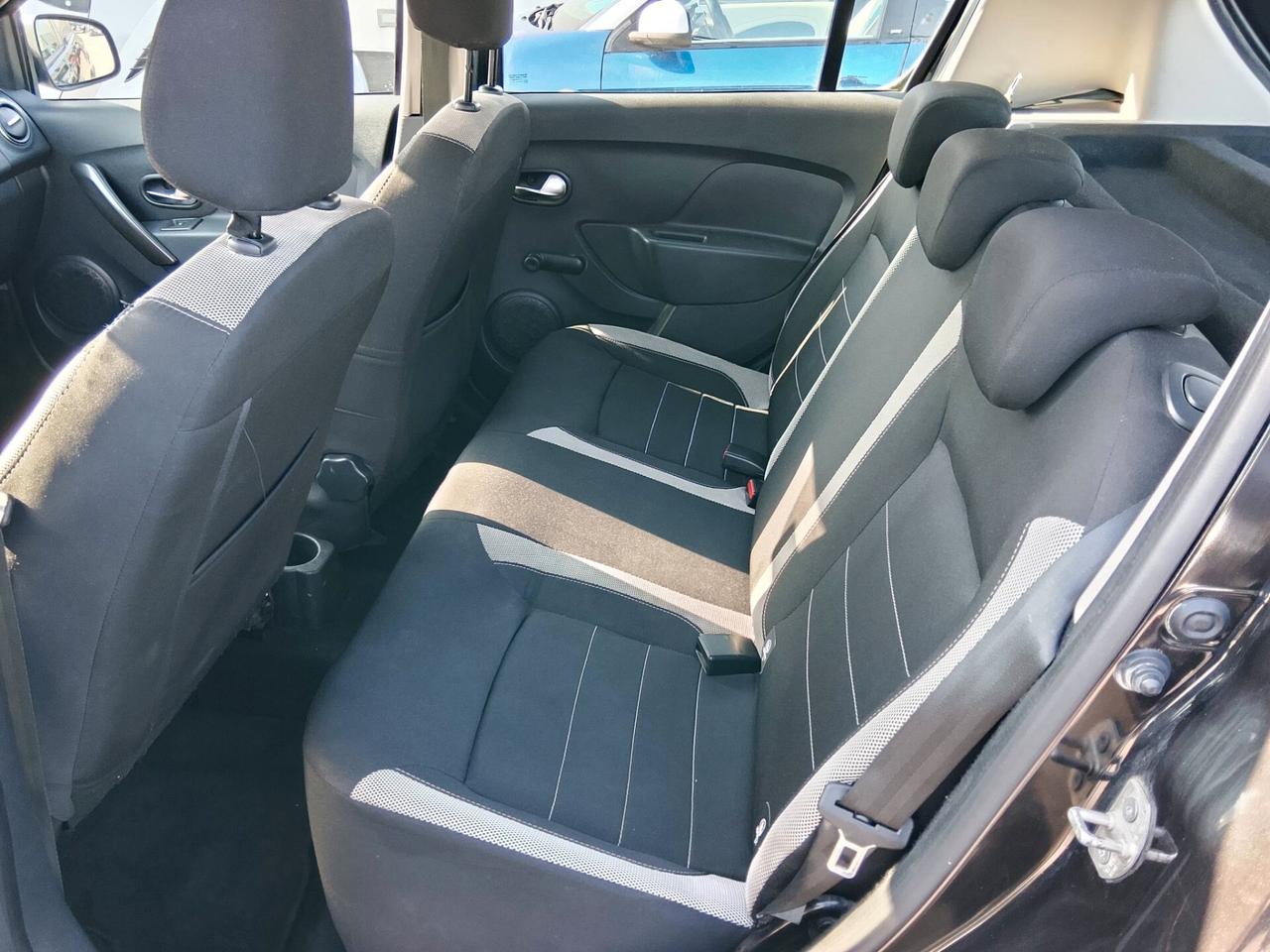 Dacia Sandero Stepway GPL 100CV