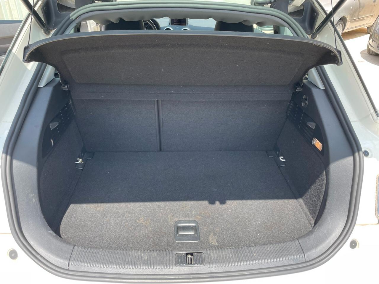 AUDI A1 1.6 TDI 105CV AMBITION PROMO ESTATE