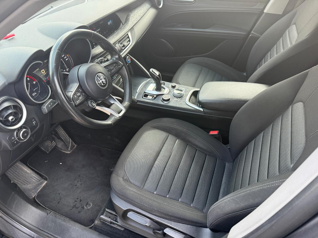 Alfa Romeo Stelvio 2.2 Turbodiesel 190 CV AT8 Q4 Business