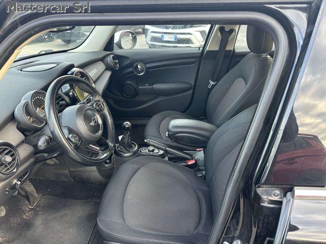 MINI Cooper D Mini IV F55-F56 2014 1.5 Hype 5p tg. FF546SY