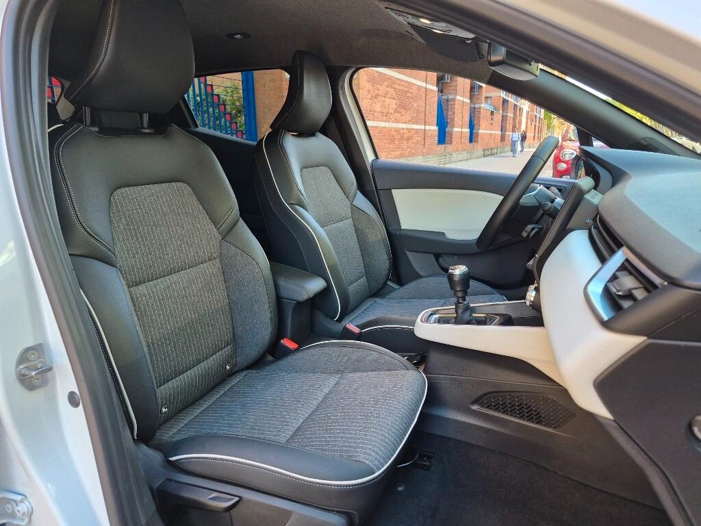 Renault Clio TCe 90 CV 5 porte Techno