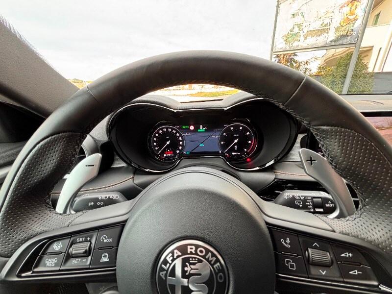 ALFA ROMEO Tonale Tonale 1.3 280 CV PHEV AT6 Q4...