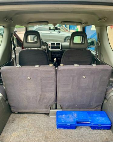 SUZUKI Jimny 1.3i 16V cat 4WD JLX