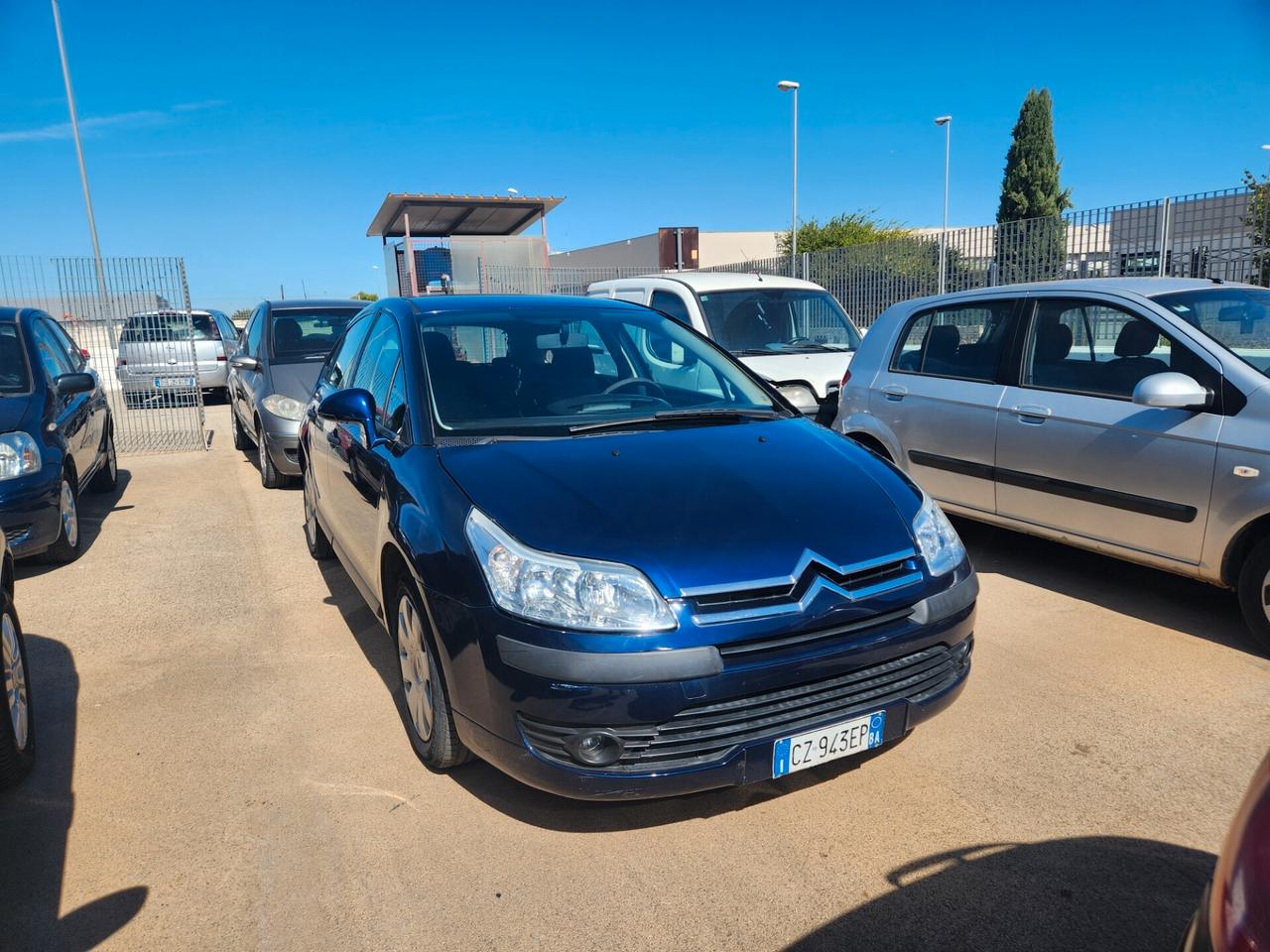 Citroen C4 1.6 HDi 90CV X NEOPATENTATI