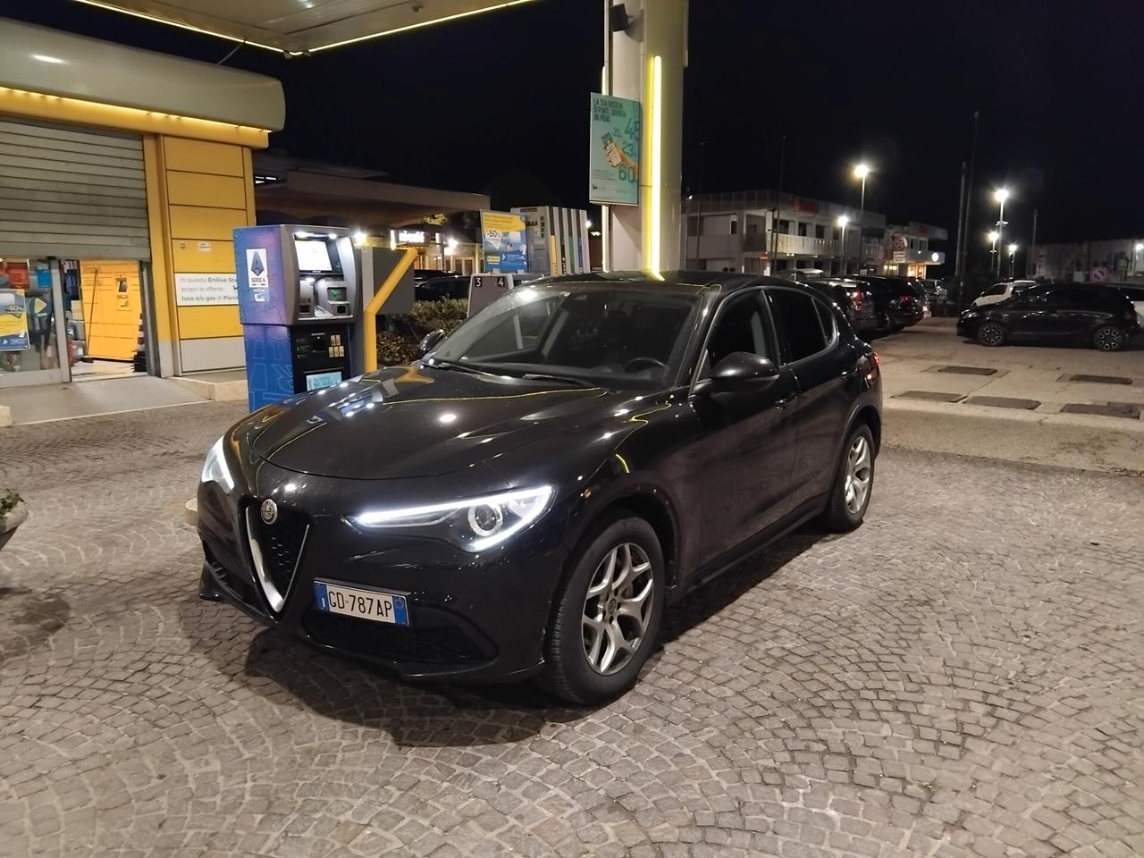 Alfa Romeo Stelvio 2.2 Turbodiesel 160 CV AT8 RWD Business