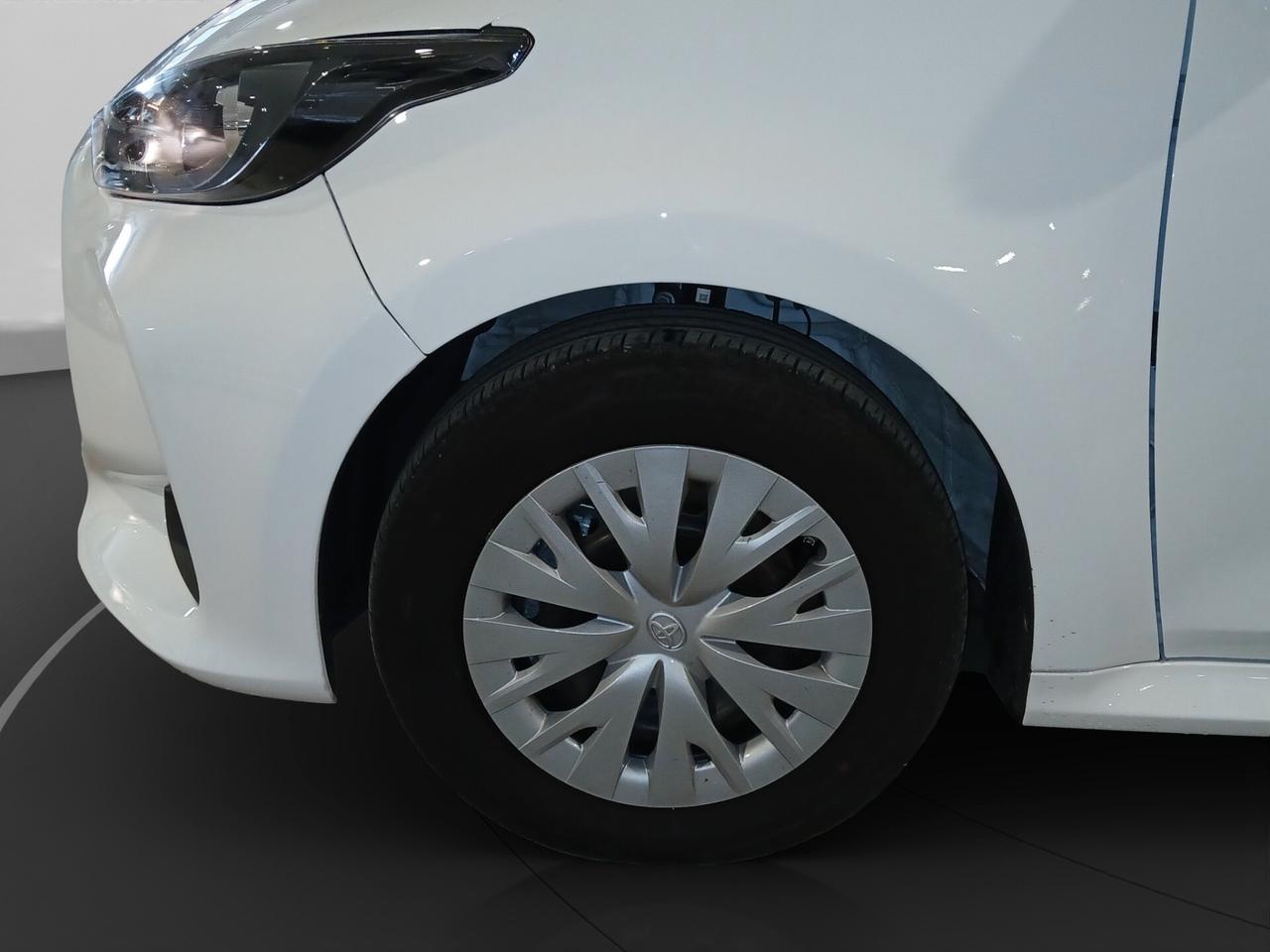 Toyota Yaris 1.5 Hybrid 5 porte Active