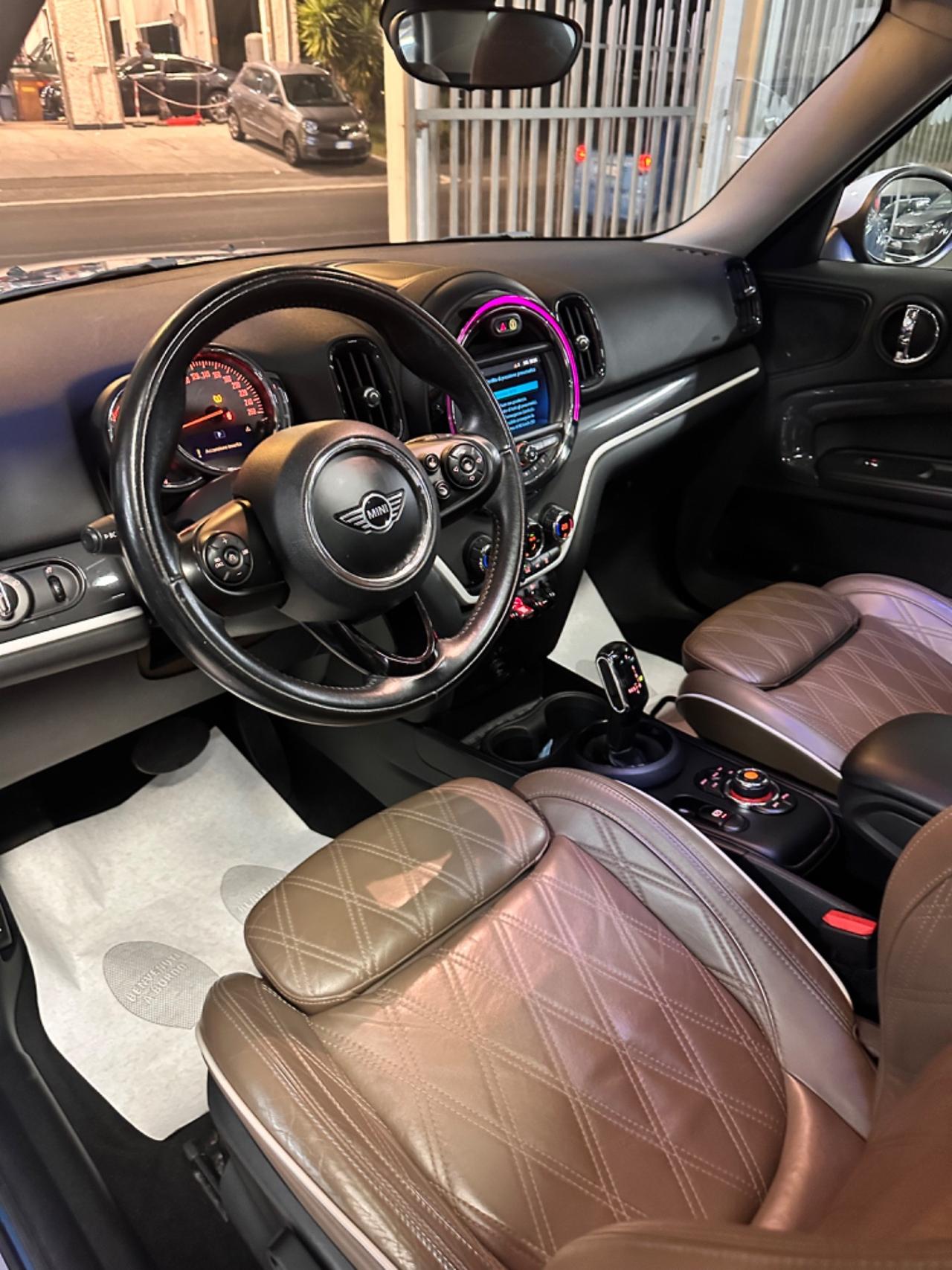 Mini Cooper SD Countryman 2.0 ALL4 Automatica