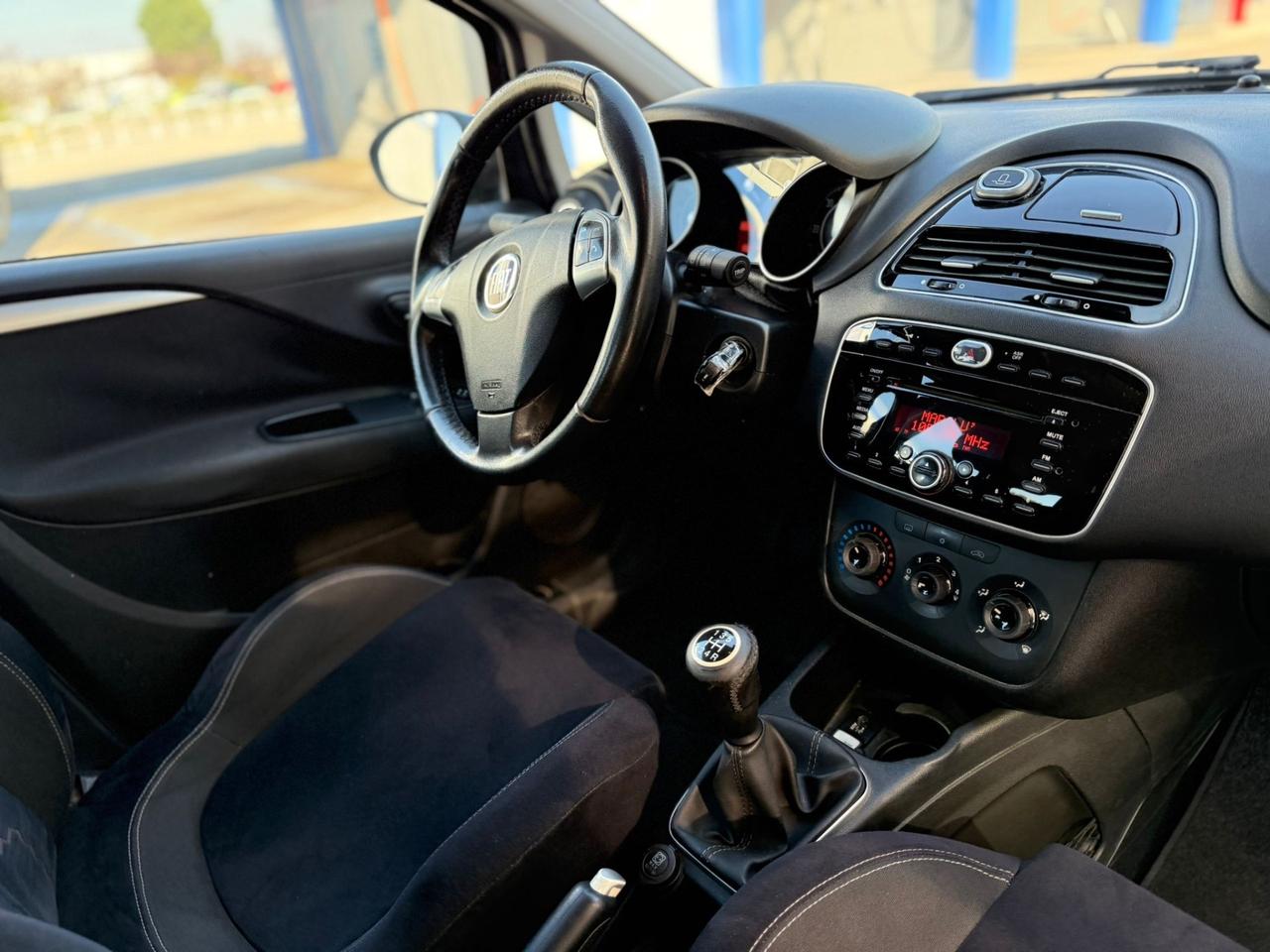 Fiat Punto 1.3 MJT II 75 CV 5 porte Street