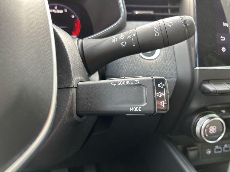 Renault Clio NUOVA techno TCe 90
