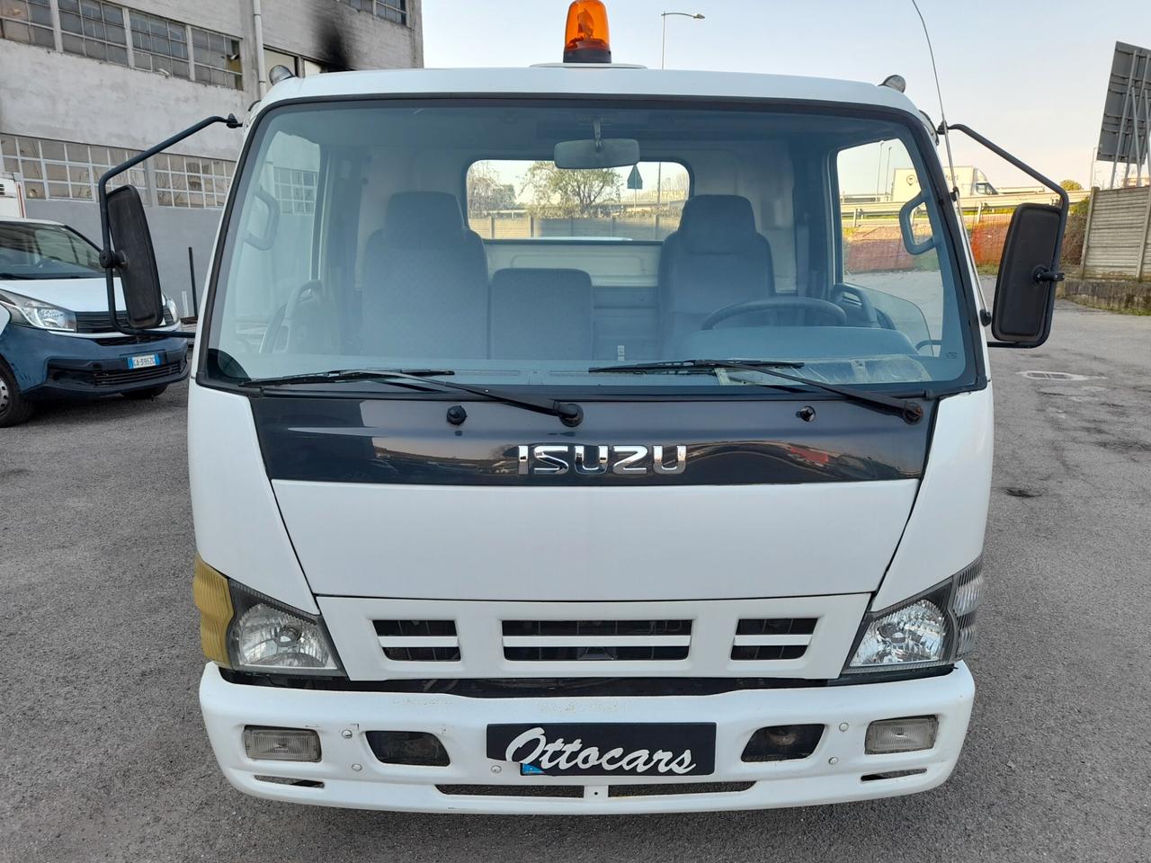 Isuzu NPR/NKR NKR 85 3.0 TD cat PM-RG Cabinato