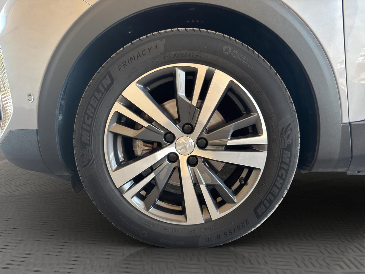 Peugeot 3008 BlueHDi 130 S&S Allure Pack