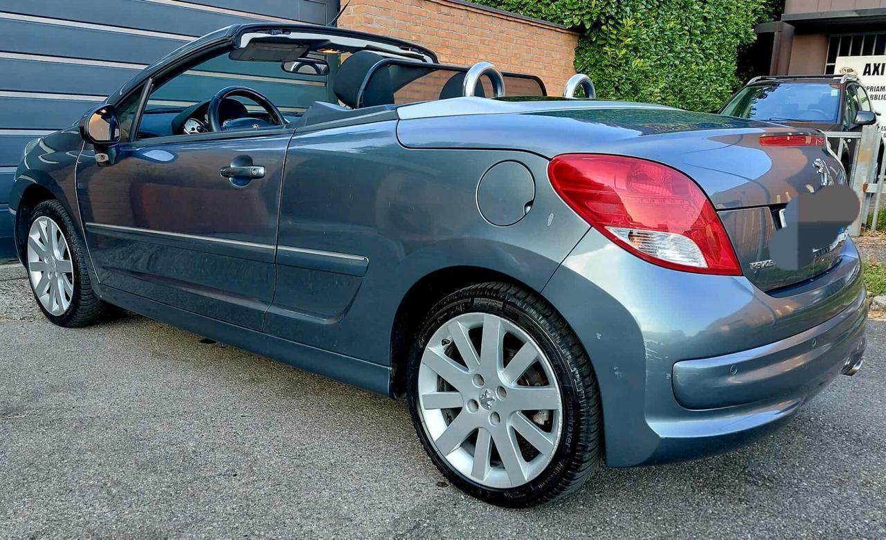 Peugeot 207 1.6 HDi CC Féline neopatentati euro5B