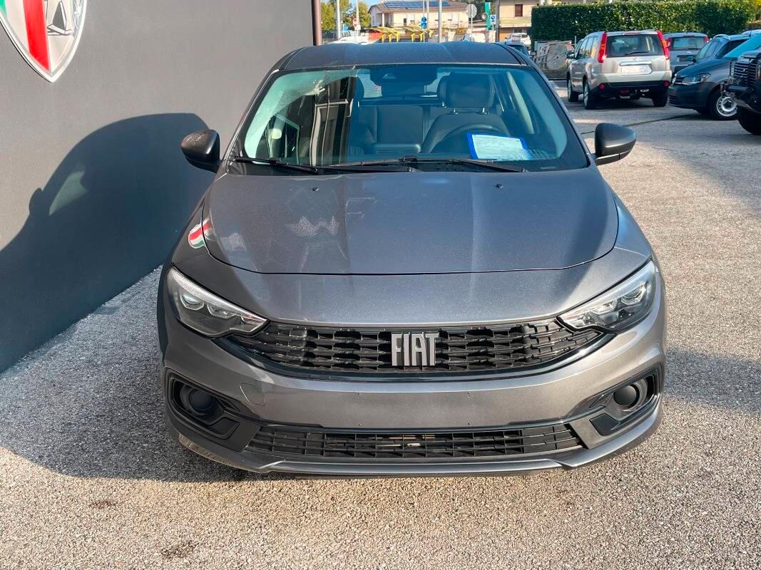 Fiat Tipo 1.0 100cv UCONNECT Car Play Cruise control
