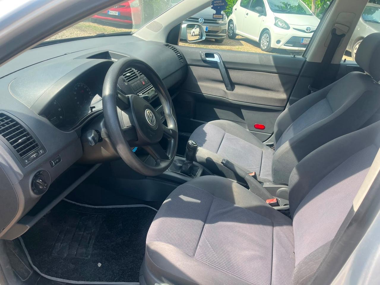 Volkswagen Polo 1.4 16V FSI 5p. Sportline