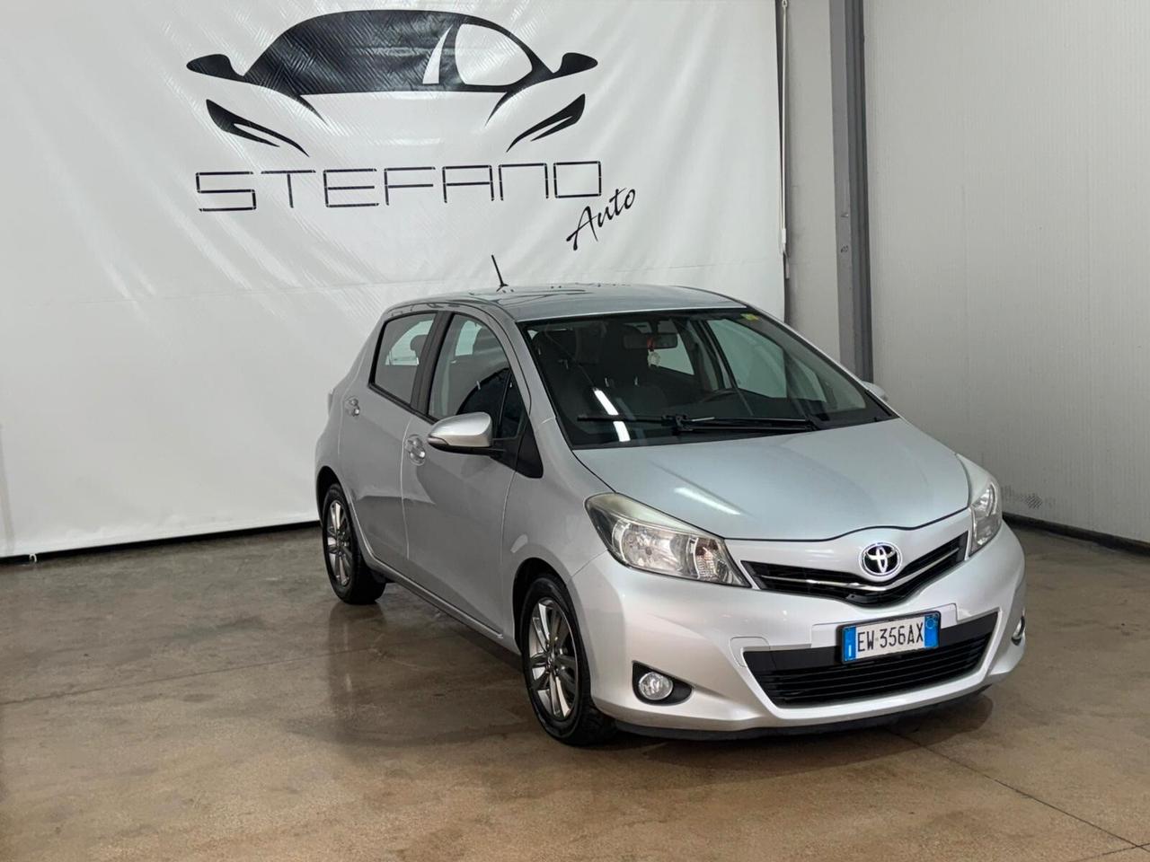 Toyota Yaris 1.4 D-4D 5 porte Lounge