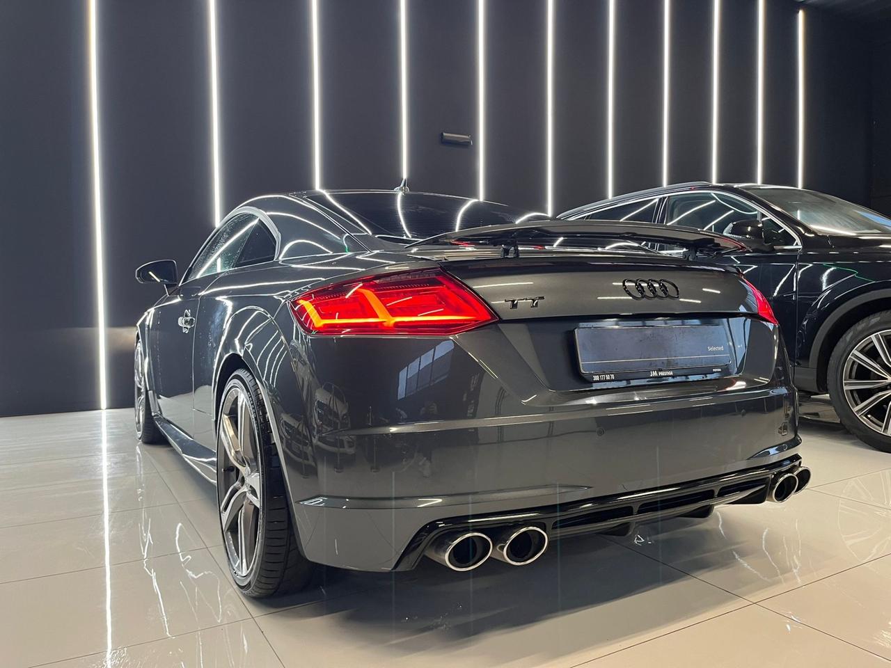 Audi TT Coupé 2.0 TDI ultra ALLESTIMENTO TTS