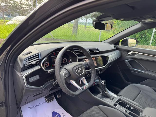 AUDI Q3 SPB 40 TDI Quattro S Tronic Id. Black S-Line KM 0