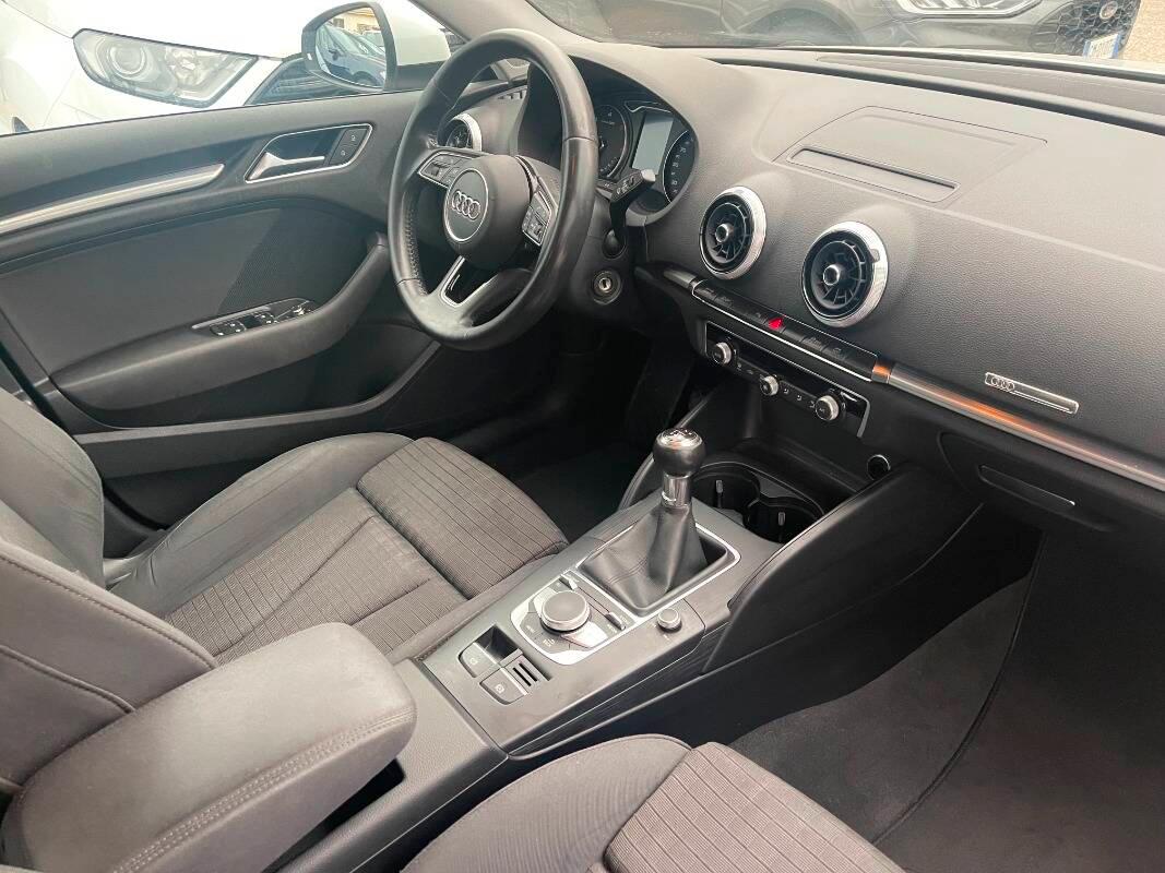 Audi A3 Sportback 30 1.6 tdi Sport 116cv